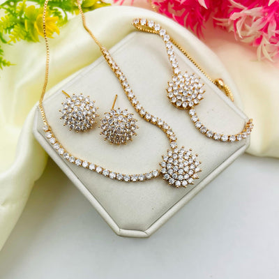 Flower Design Zircoon Necklace Set