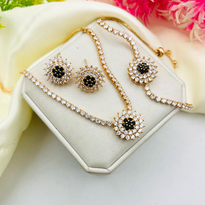 Flower Design Zircoon Necklace Set