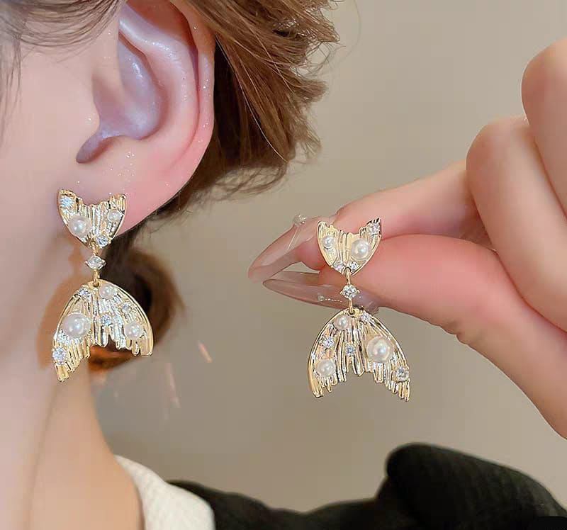 China Pearls  Earring