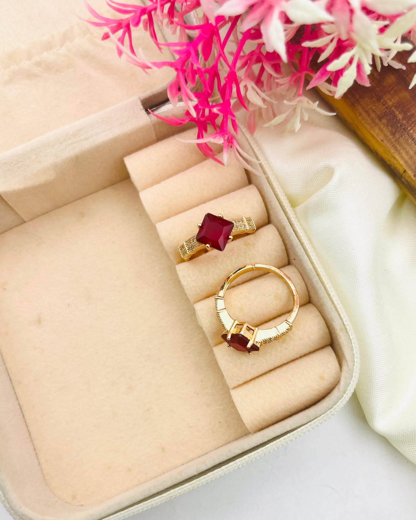 Zircon Daimond Rings