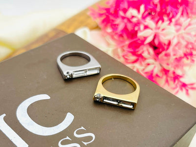 Delicate Design Zircon Rings