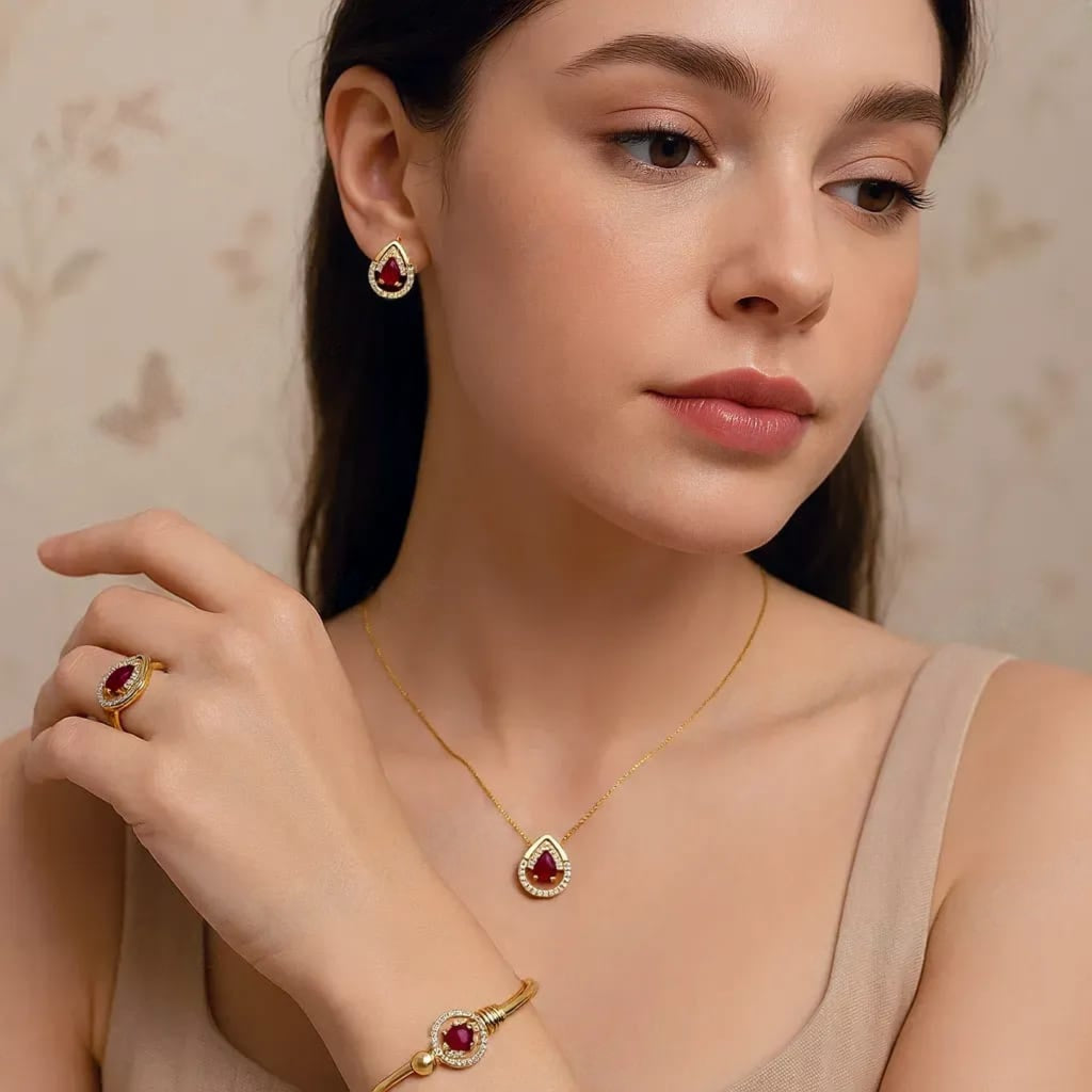 Gold-plated zircon  Locket Combo set